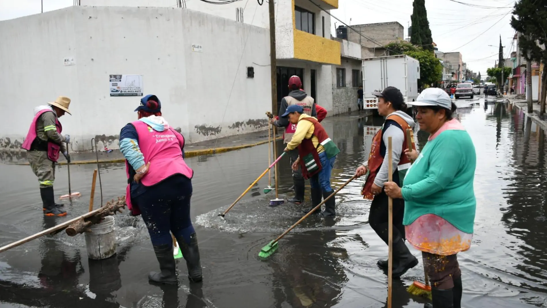 LLuvias Neza-2